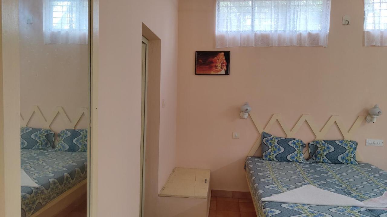 Hotel Greenland Тривандрум Экстерьер фото